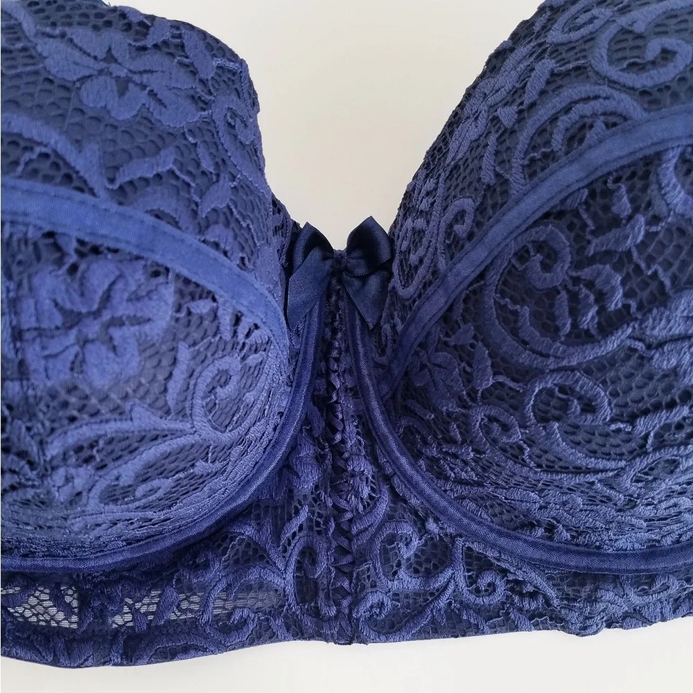 Adore me Luxurious Blue Lace Bra with Underwire - Picture 4 of 9